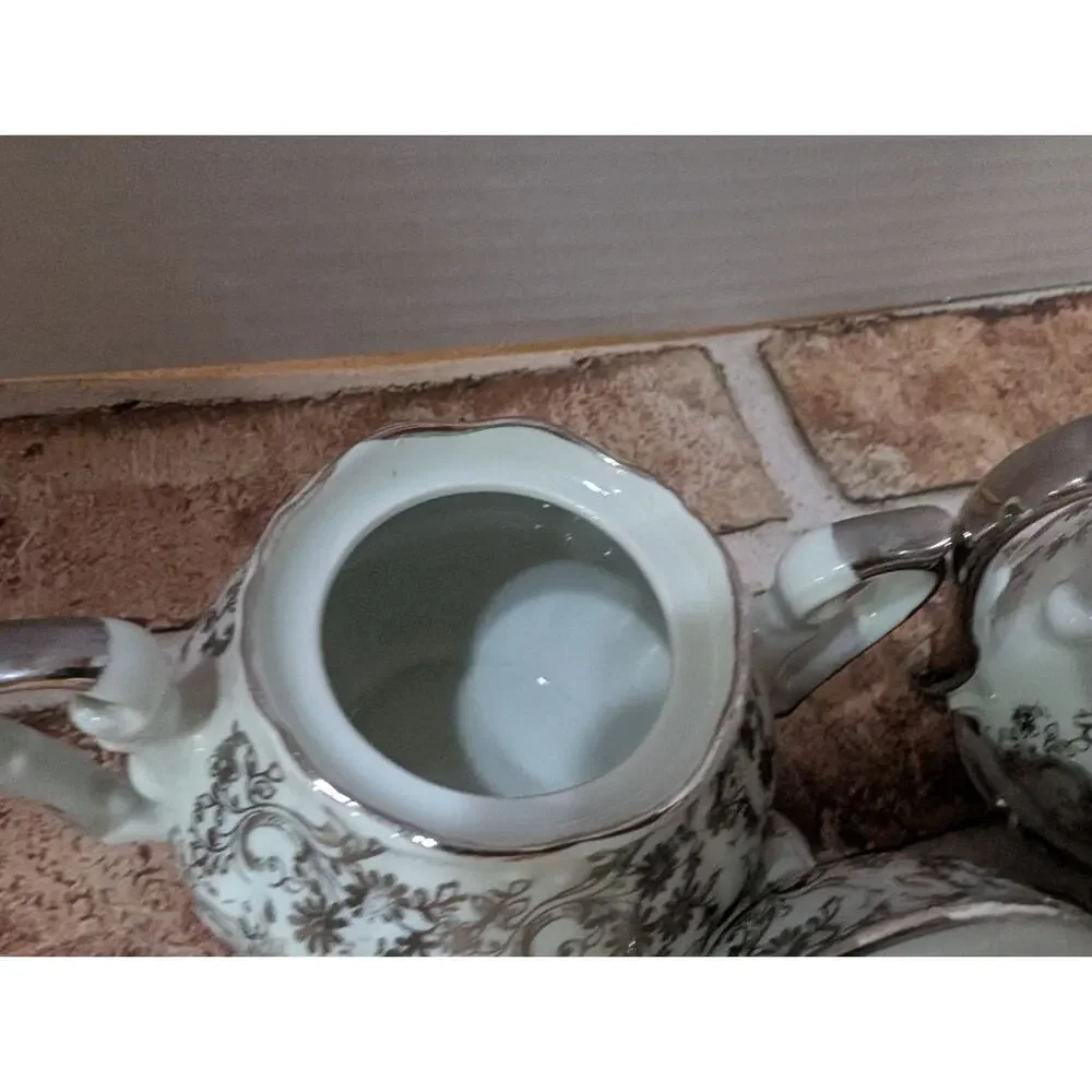 Vintage Ellepiesse Bavaria Miniature Tea Pot & Sugar Bowl Set – Silver & White